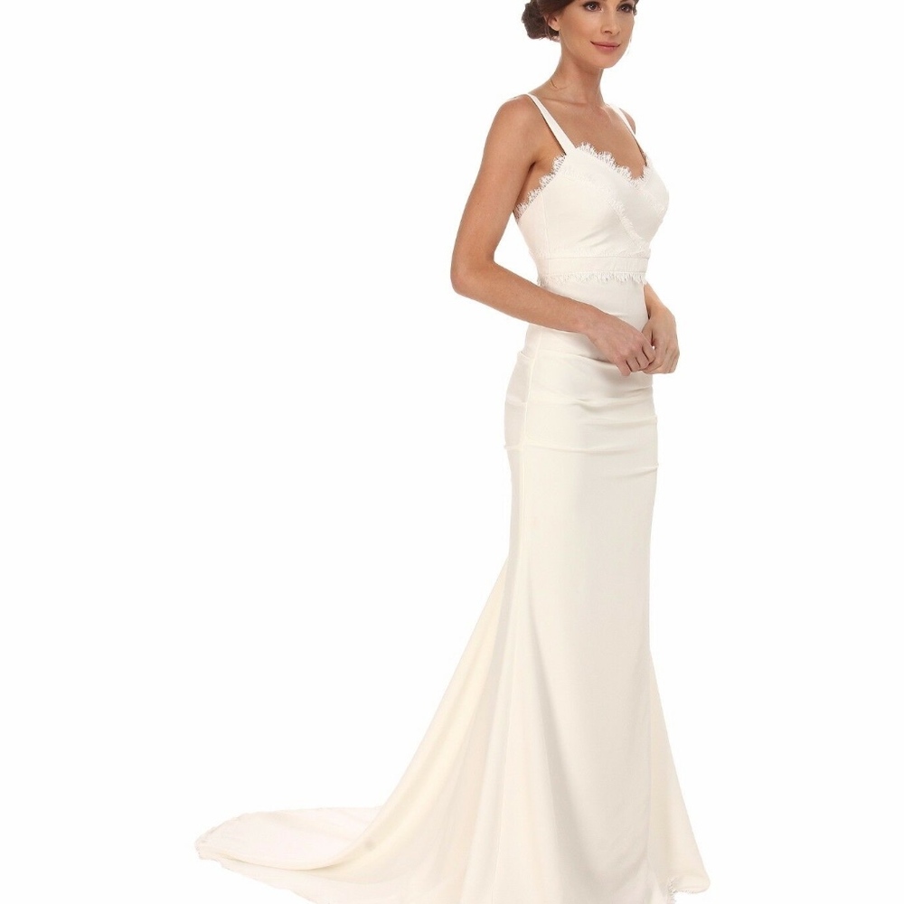 Nicole Miller Elegant White Wedding Dress - Picture 7 of 8